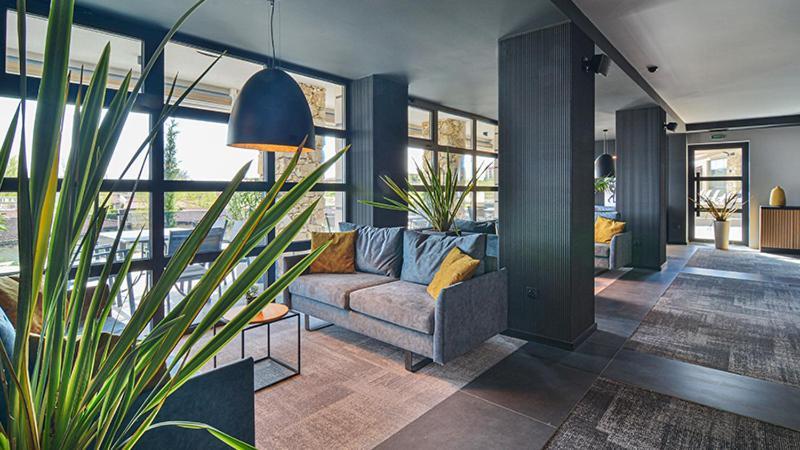 Boutique Hotel By Blacksearama Baltsjik Buitenkant foto